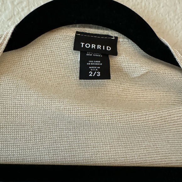 Torrid Plus size gold/ cream fringe shall/ cardigan - Picture 3 of 4